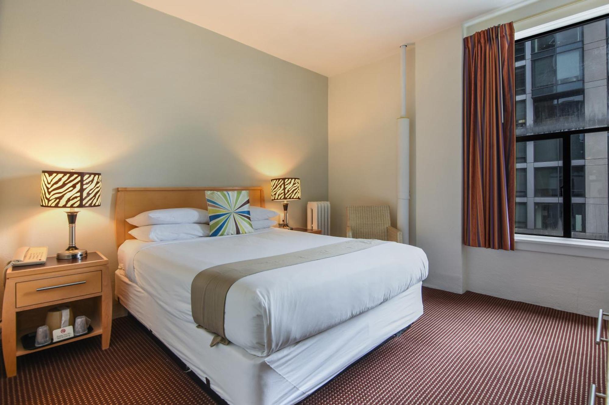 Moore Hotel Сиэтл Экстерьер фото