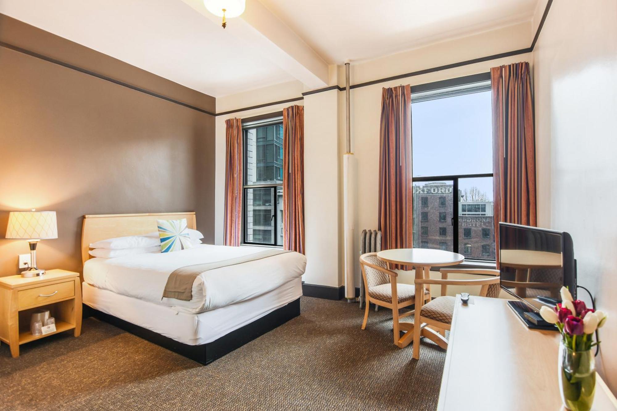 Moore Hotel Сиэтл Экстерьер фото