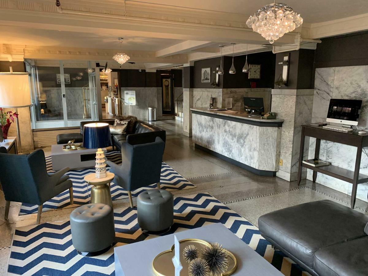 Moore Hotel Сиэтл Экстерьер фото